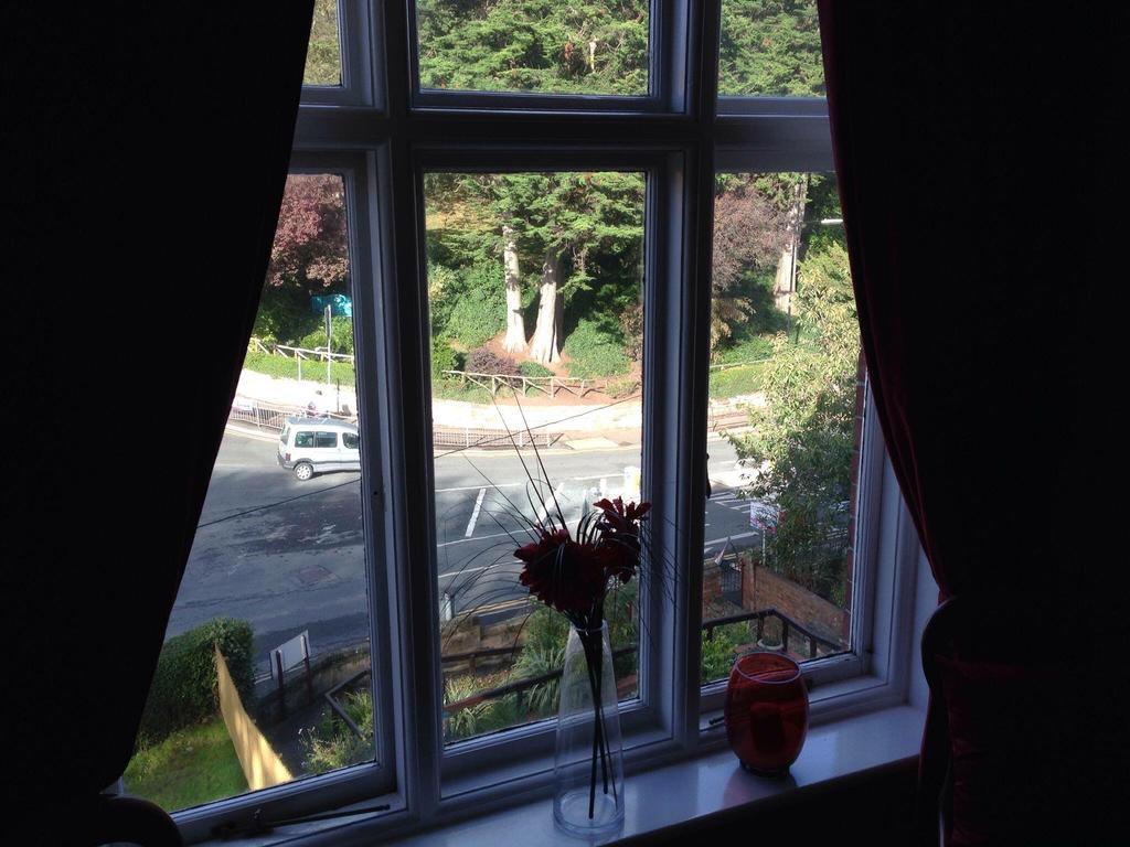 The Grove Bed & Breakfast Whitby Eksteriør bilde